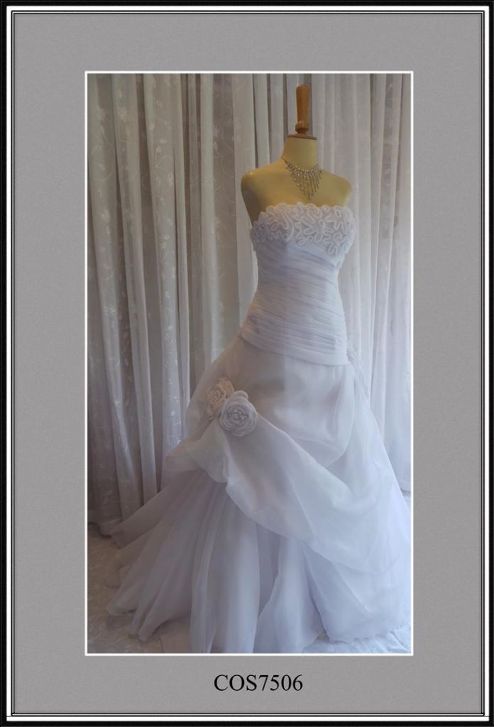  Wedding  dresses  for hire 082 928 8913