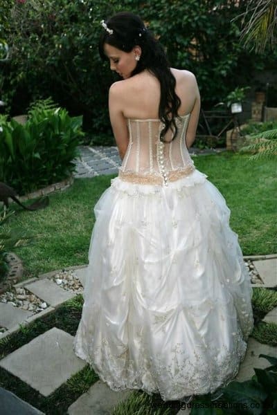 cheap-budget-wedding-dresses-033